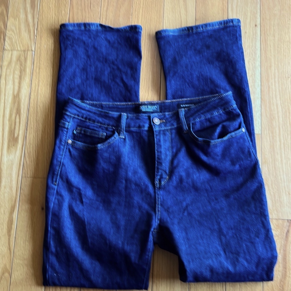 Judy Blue Slim Bootcut jeans